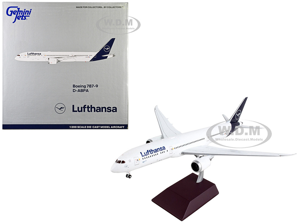 Boeing 787-9 Commercial Aircraft "Lufthansa" White with Blue Tail "Gemini 200" Series 1/200 Diecast Model Airplane by GeminiJets diecast model