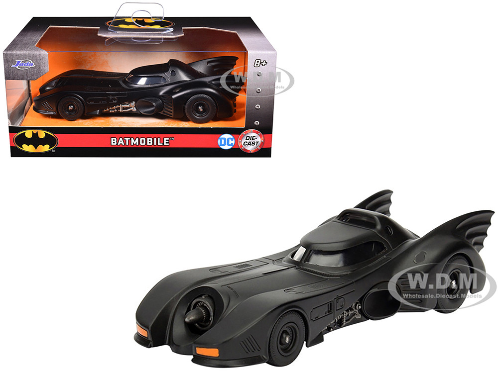 1989 Batman Batmobile 1/32 Diecast Model Car by Jada diecast model