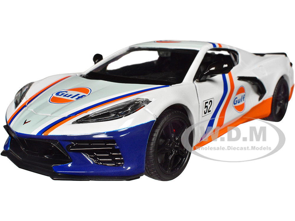 2020 Chevrolet Corvette C8 #52 White and Light Blue with Stripes "Gulf Oil" "Gulf Die-Cast Collection" 1/24 Diecast Model Car by Motormax diecast model