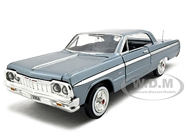 1964 Chevrolet Impala Blue 1/24 Diecast Model Car by Motormax diecast model