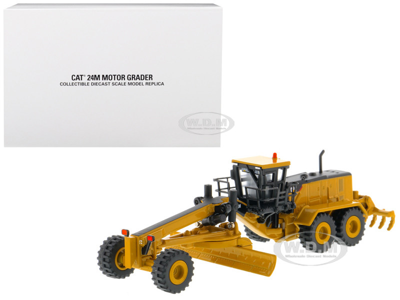 CAT Caterpillar 24M Motor Grader "Elite Series" 1/125 Diecast Model by Diecast Masters diecast model