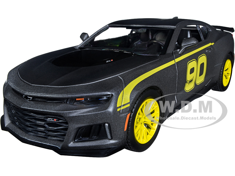 2017 Chevrolet Camaro ZL1 #90 Matt Gray with Yellow Stripes "GT Racing" Series 1/24 Diecast Model Car by Motormax diecast model