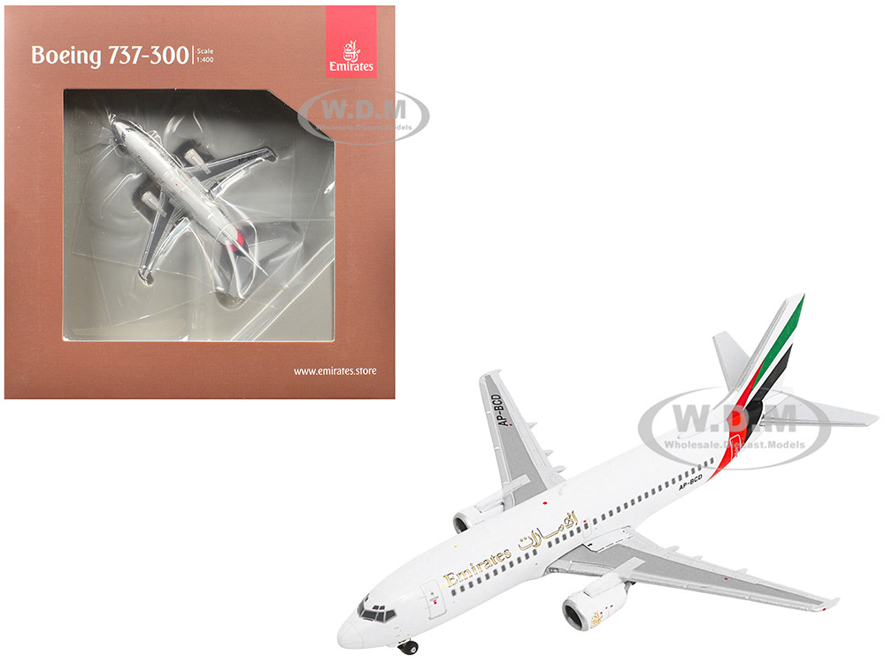 Boeing 737-300 Commercial Aircraft "Emirates Airlines" (AP-BCD) White with Striped Tail 1/400 Diecast Model Airplane by GeminiJets diecast model