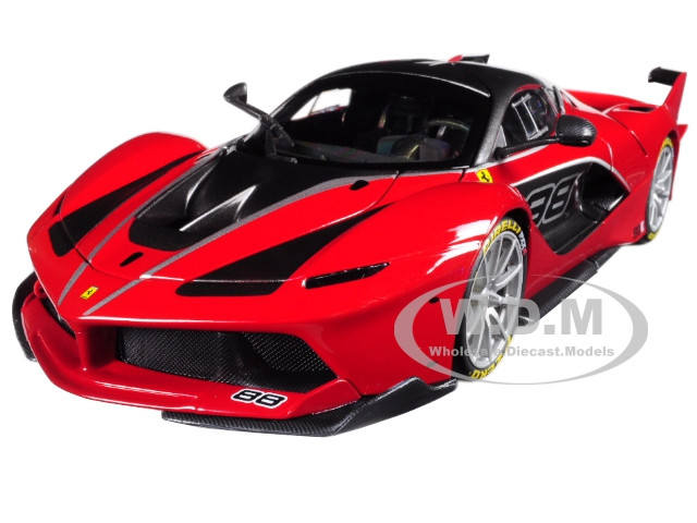 Ferrari FXX-K #88 Red "Signature Series" 1/18 Diecast Model Car by Bburago diecast model