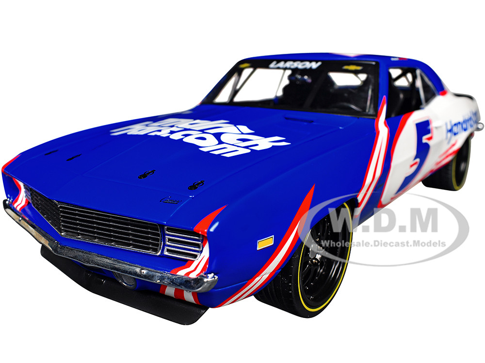 Highway 61 1:18 1969 Chevrolet Camaro number 5 Kyle Larson Hendrick Motorsports first-win tribute model