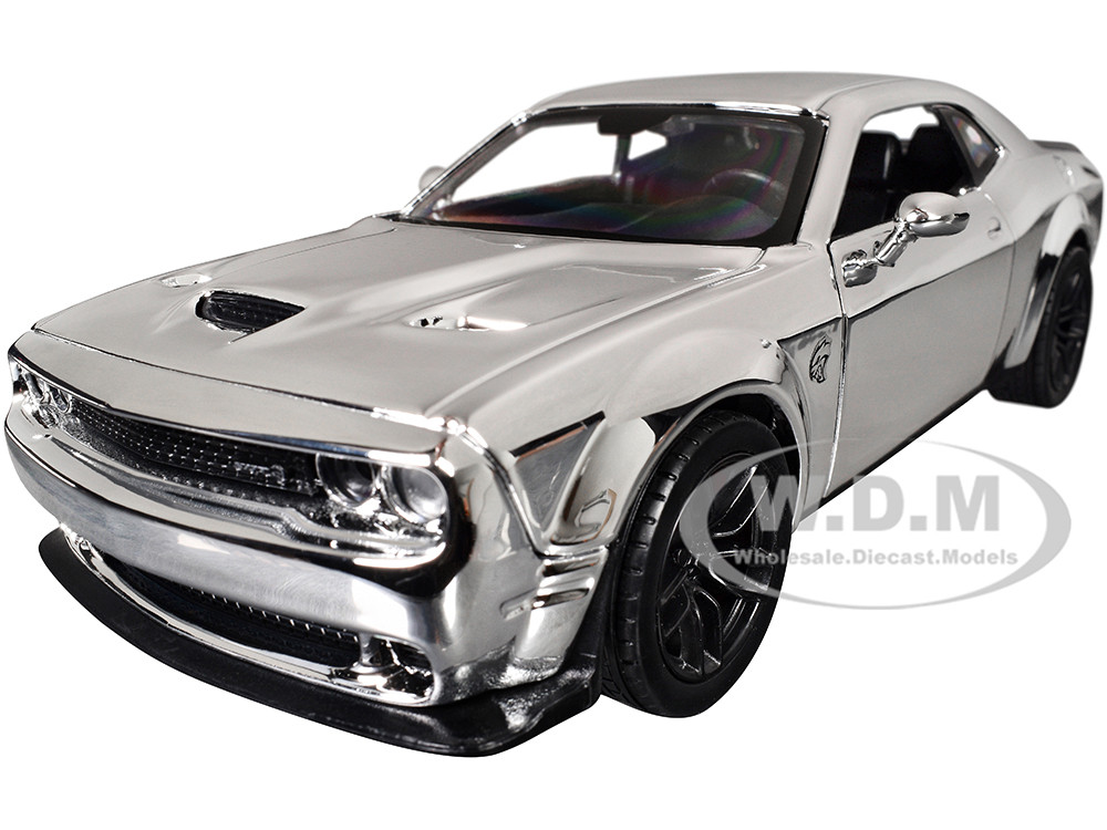 2018 Dodge Challenger SRT Hellcat Widebody Chrome "Custom Wrap" Series 1/24 Diecast Model Car by Motormax diecast model