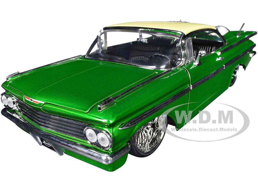 1959 Chevrolet Impala Lowrider Green Metallic with Cream Top and DUB Wire Wheels "Street Low" Series 1/24 Diecast Model Car by Jada diecast model