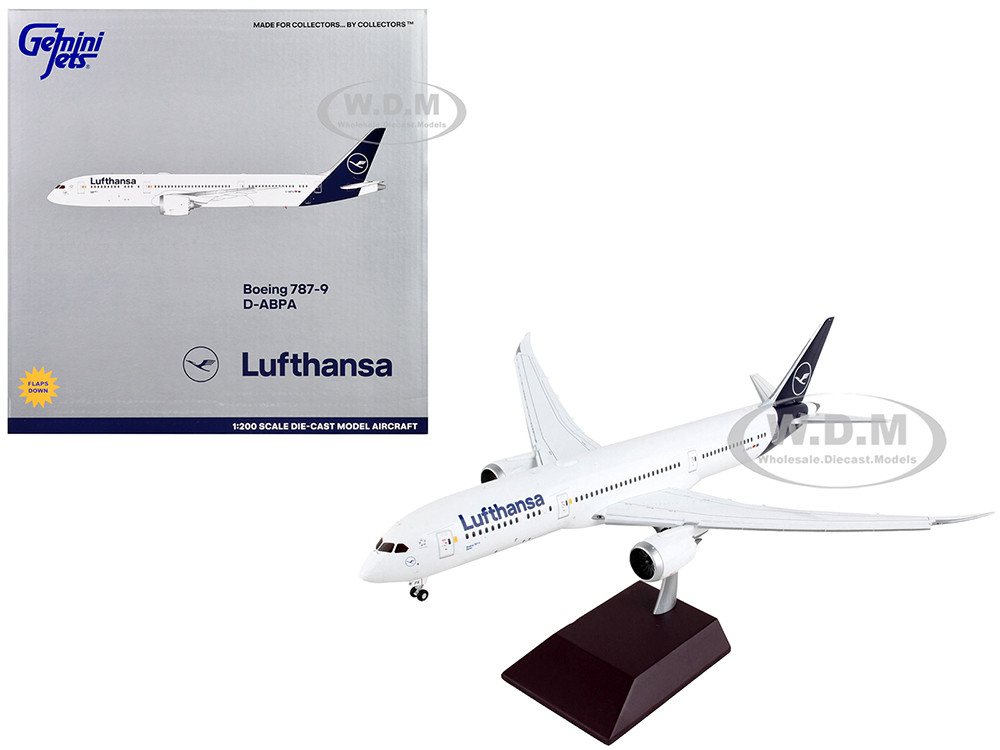 Boeing 787-9 Commercial Aircraft with Flaps Down "Lufthansa" White with Blue Tail "Gemini 200" Series 1/200 Diecast Model Airplane by GeminiJets diecast model