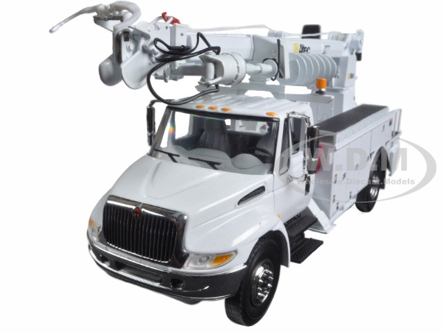 International DuraStar Truck with Digger Derrick Body "Altec" White 1/34 Diecast Model by First Gear diecast model