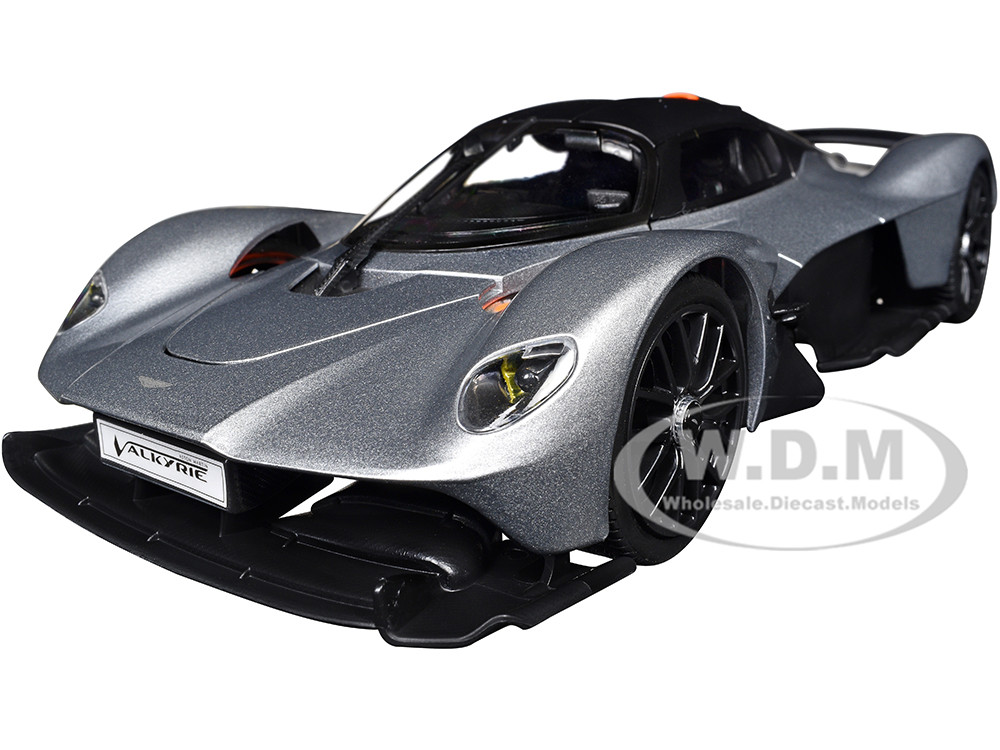 Aston Martin Valkyrie Silver Metallic with Matt Black Top "Special Edition" Series 1/18 Diecast Model Car by Maisto diecast model