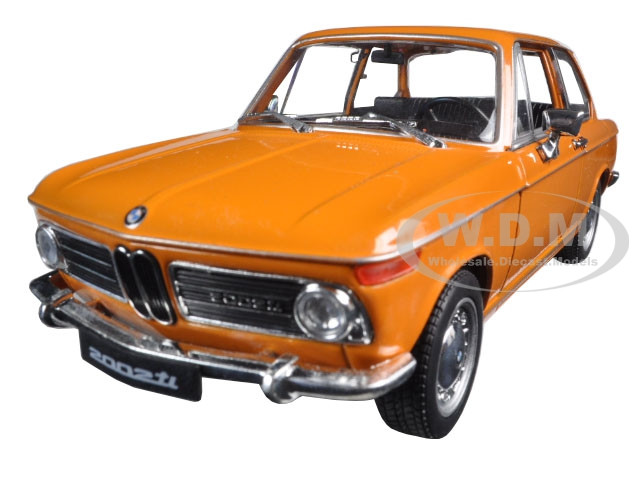 BMW 2002ti Orange 1/24 Diecast Model Car by Welly diecast model
