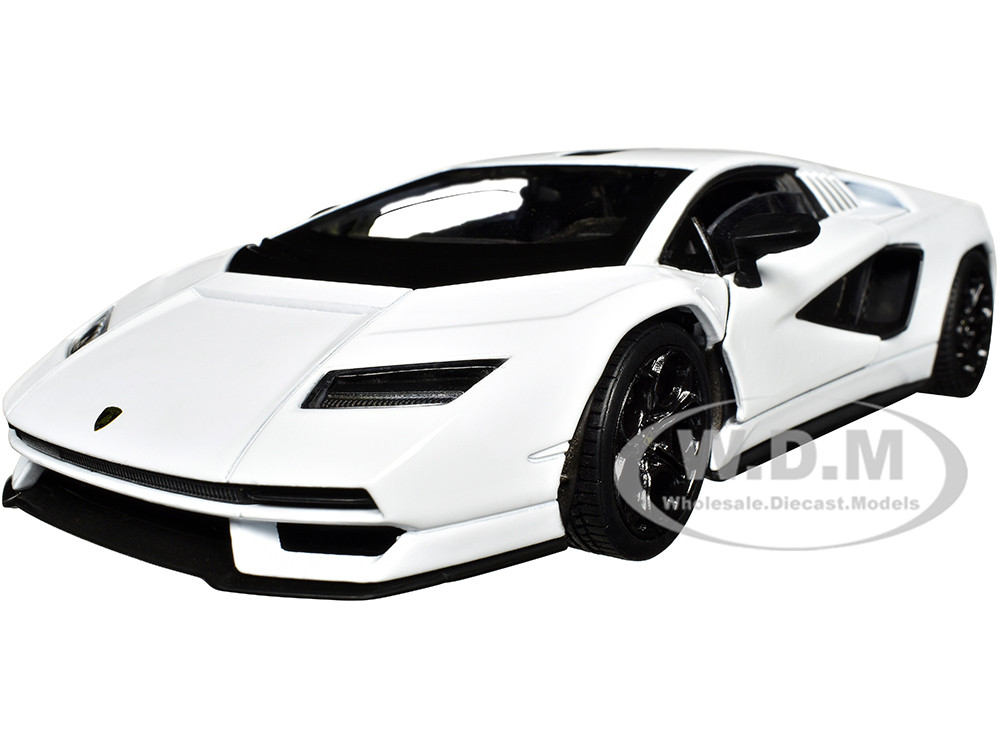 Lamborghini Countach LPI 800-4 White "NEX Models" Series 1/24 Diecast Model Car by Welly diecast model