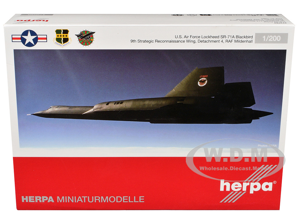 Lockheed SR-71A Blackbird Stealth Aircraft "9th Strategic Reconnaissance Wing, Detachment 4, RAF Mildenhall" United States Air Force 1/200 Diecast Model Airplane by Herpa diecast model