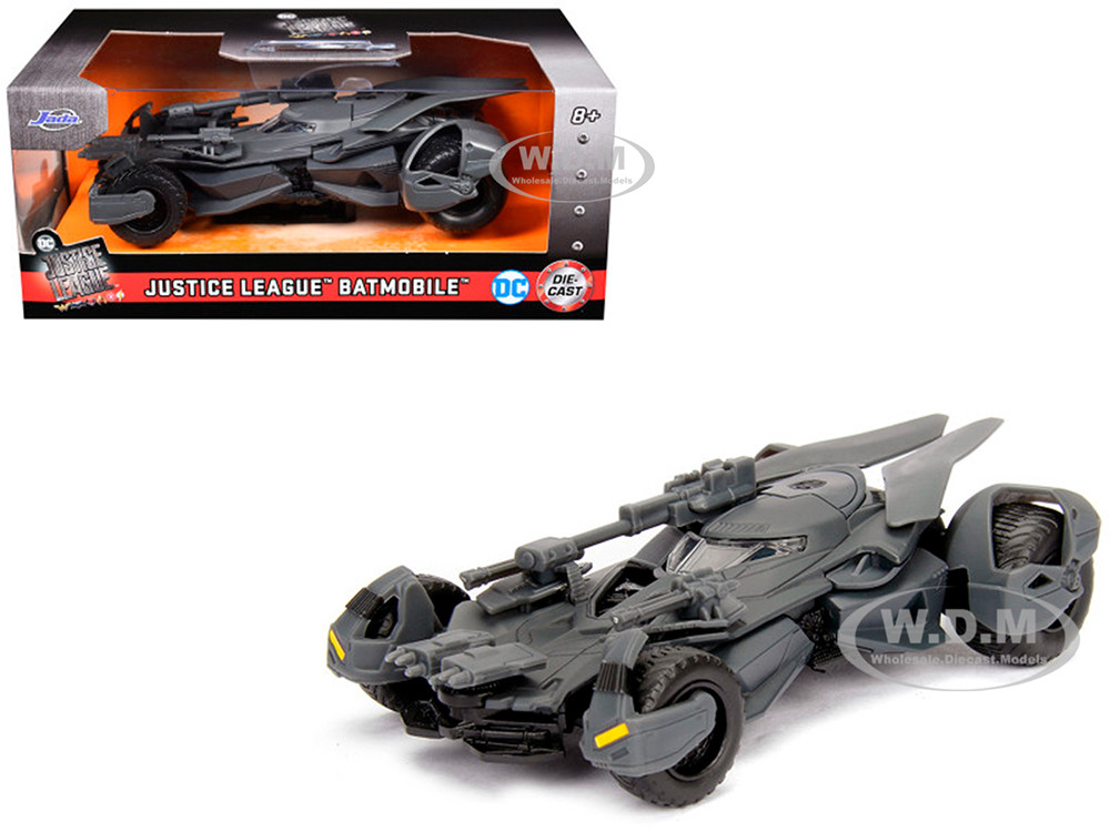"Justice League" Movie Batmobile 1/32 Diecast Model Car by Jada diecast model