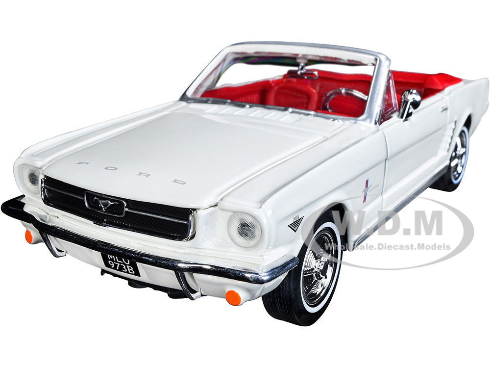 1964 1/2 Ford Mustang Convertible White with Red Interior James Bond 007 "Goldfinger" (1964) Movie "James Bond Collection" Series 1/24 Diecast Model Car by Motormax diecast model