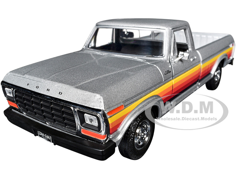1979 Ford F-150 Custom Pickup Truck Silver Metallic with Side Stripes "American Classics" Series 1/24 Diecast Model Car by Motormax diecast model