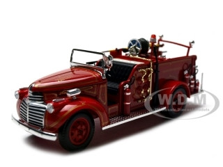 1941 GMC Fire Engine Truck Red 1/32 Diecast Model by Signature Models diecast model