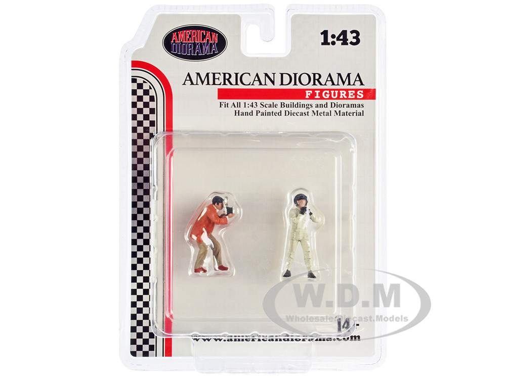 "Race Day" Two Diecast Figures Set 2 for 1/43 Scale Models by American Diorama diecast model