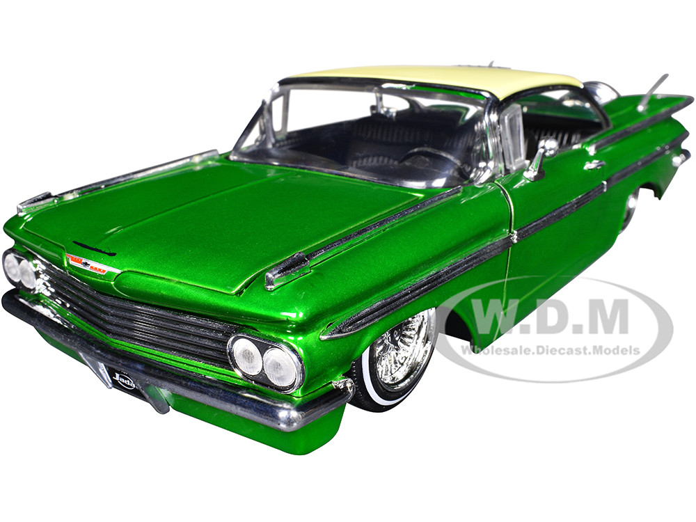1959 Chevrolet Impala Lowrider Green Metallic with Cream Top and Wire Wheels "Street Low" Series 1/24 Diecast Model Car by Jada diecast model