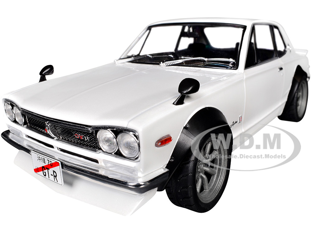 1970 Nissan Skyline (C10) Hakosuka RHD (Right Hand Drive) White 1/18 Diecast Model Car by Solido diecast model