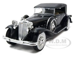 1932 Chrysler Lebaron Black 1/32 Diecast Car Model by Signature Models diecast model