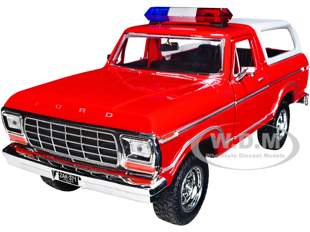 1978 Ford Bronco Fire Department Unmarked Red "Law Enforcement and Public Service" Series 1/24 Diecast Model Car by Motormax diecast model