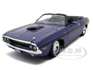 1970 Dodge Challenger R/T Convertible Purple 1/24 Diecast Model Car by Maisto diecast model