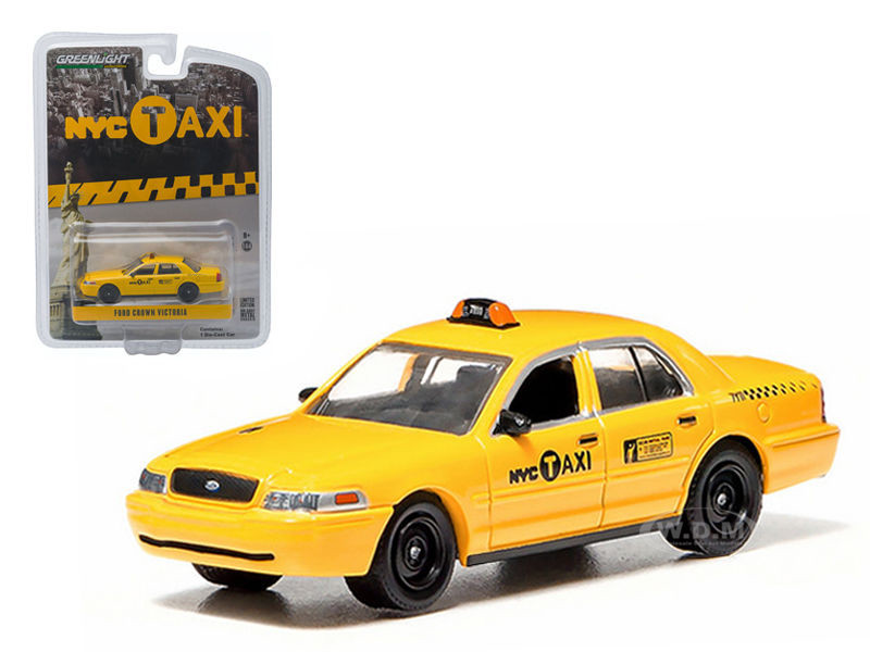Ford Crown Victoria Yellow "NYC Taxi" (New York City) 1/64 Diecast Model Car by Greenlight diecast model