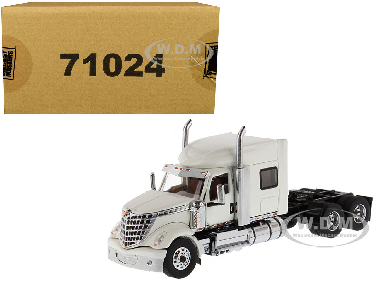International LoneStar Sleeper Cab Truck Tractor White 1/50 Diecast Model by Diecast Masters diecast model