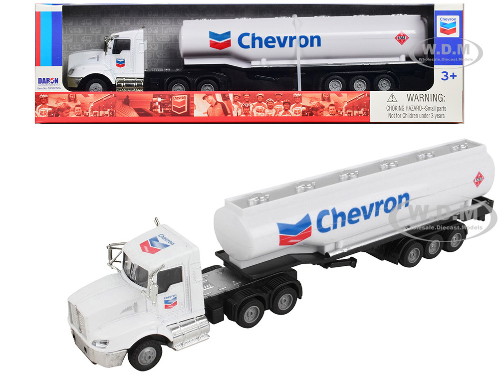 Chevron Tanker Truck White "Chevron" 1/50 Diecast Model by Daron diecast model