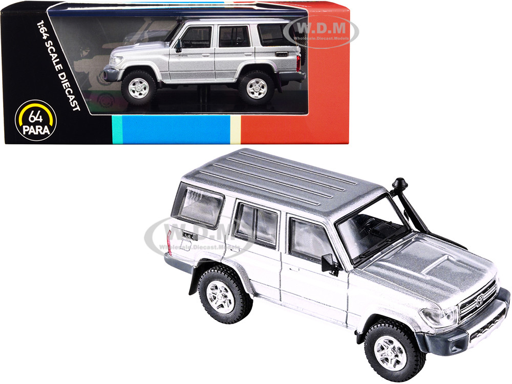 Toyota Land Cruiser 76 Silver Pearl 1/64 Diecast Model Car by Paragon Models diecast model