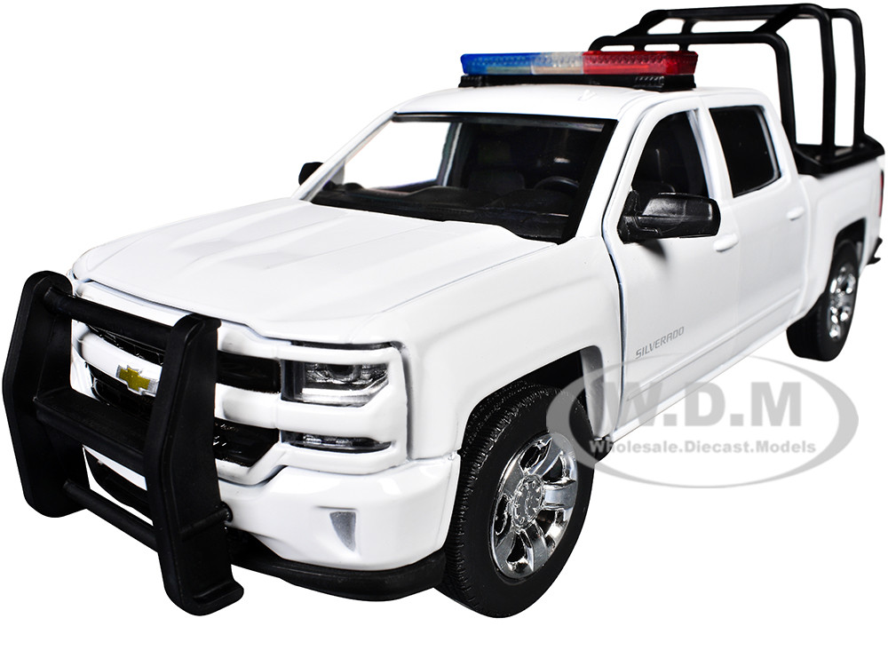 2017 Chevrolet Silverado 1500 LT Z71 Crew Cab Pickup Truck with White with Flashing Light Bar and Front and Rear Lights and Sounds 1/27 Diecast Model Car by Motormax diecast model