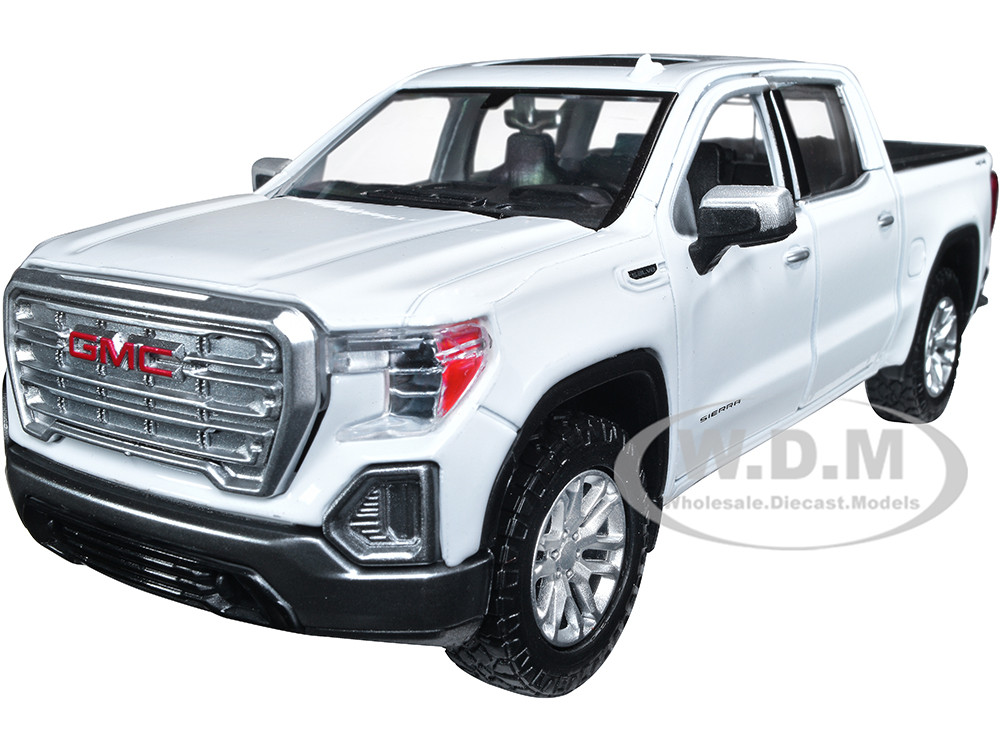 2019 GMC Sierra 1500 SLT Crew Cab 4x4 Pickup Truck with Sunroof White "Timeless Legends" Series 1/24-1/27 Diecast Model Car by Motormax diecast model