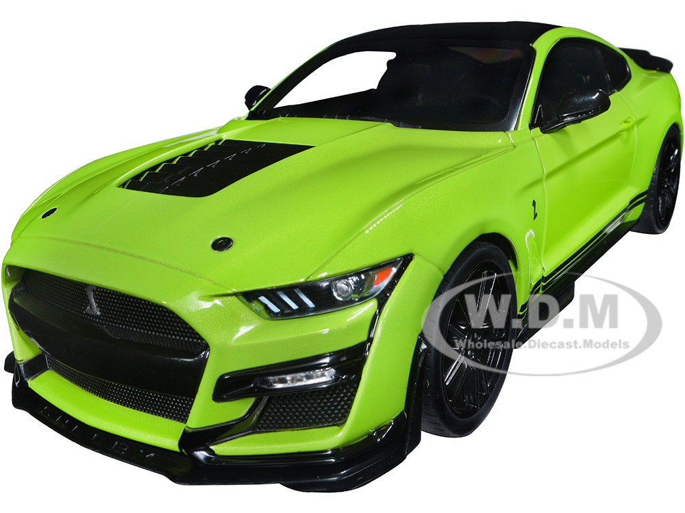 2020 Ford Mustang Shelby GT500 Grabber Lime Green Metallic with Black Top and Stripes 1/18 Diecast Model Car by Solido diecast model