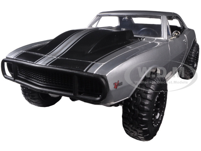 Roman's Chevrolet Camaro Z/28 Silver "Fast & Furious 7" Movie 1/24 Diecast Model Car by Jada diecast model