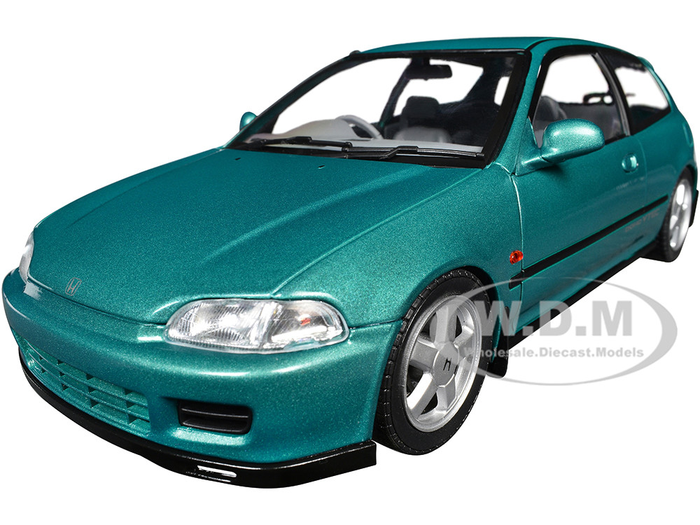 1991 Honda Civic (EG6) RHD (Right Hand Drive) Aztec Green Metallic 1/18 Diecast Model Car by Solido diecast model