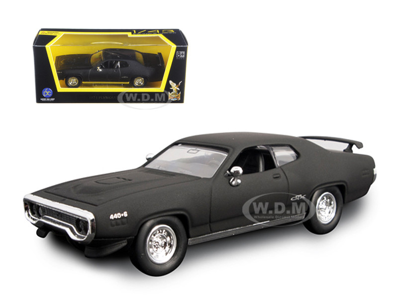 1971 Plymouth GTX Matt Black 1/43 Diecast Model Car by Road Signature diecast model