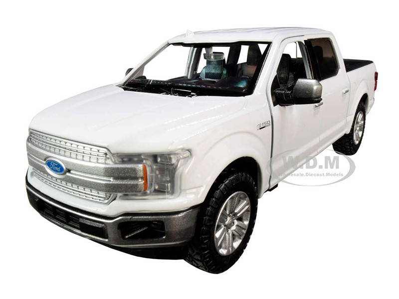 2019 Ford F-150 Lariat Crew Cab Pickup Truck White 1/24-1/27 Diecast Model Car by Motormax diecast model