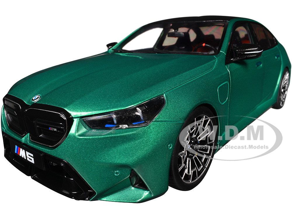 2025 BMW M5 Isle of Man Green Metallic 1/18 Diecast Model Car by Solido diecast model