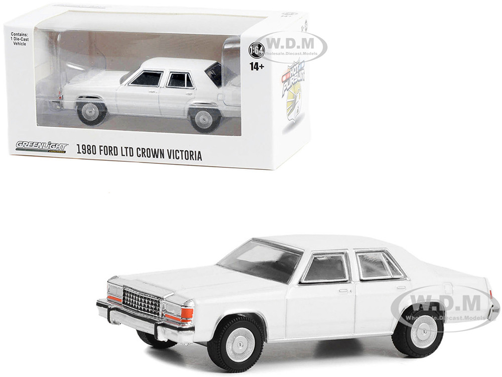 1980-1991 Ford LTD Crown Victoria Police White "Hot Pursuit" "Hobby Exclusive" Series 1/64 Diecast Model Car by Greenlight diecast model