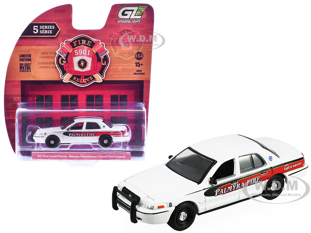 2011 Ford Crown Victoria "Palmyra, Pennsylvania Citizen's Fire Company" White with Graphics "Fire & Rescue" Series #5 1/64 Diecast Model Car by Greenlight diecast model