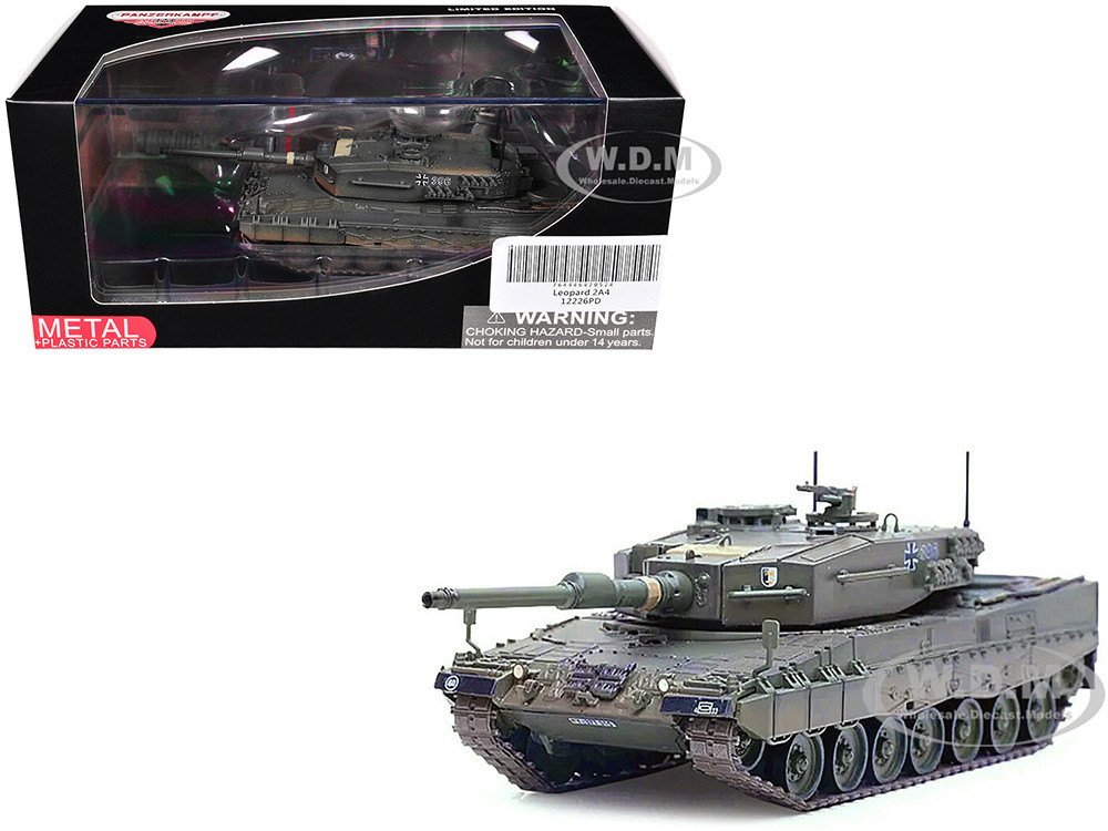 Leopard 2A4 Main Battle Tank with Snorkel "Green Camouflage" German Army "Armor Premium" Series 1/72 Diecast Model by Panzerkampf diecast model