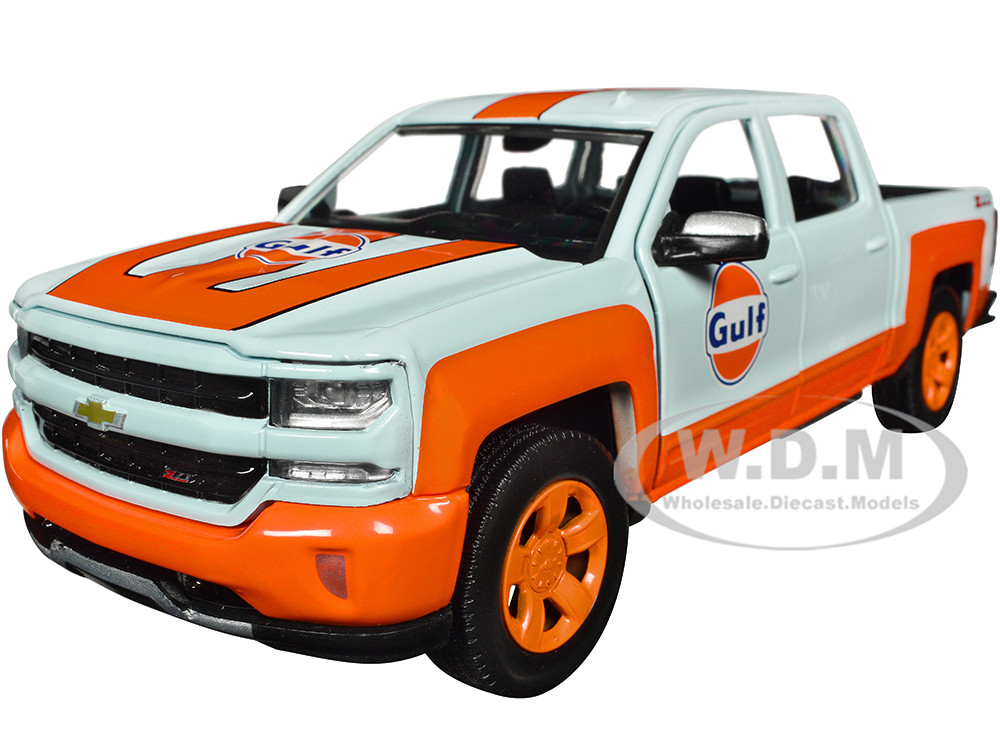 2017 Chevrolet Silverado 1500 LT Z71 Crew Cab Pickup Truck Light Blue with Orange Stripes "Gulf Oil" "Gulf Die-Cast Collection" 1/27 Diecast Model Car by Motormax diecast model