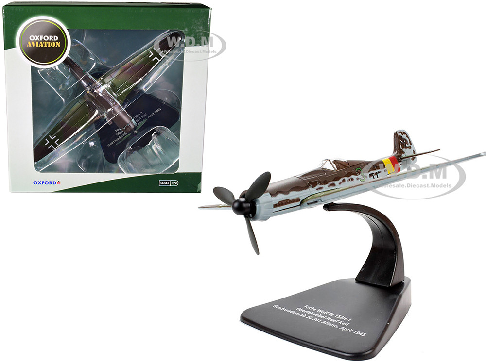 Focke-Wulf Ta 152 H-1 Fighter Plane Pilot: Oberfelwebel Josef Keil Geschwaderstab JG 301 Alteno April (1945) "Oxford Aviation" Series 1/72 Diecast Model Airplane by Oxford Diecast diecast model