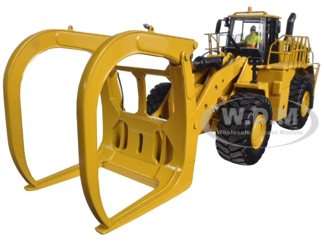 CAT Caterpillar 988K Wheel Loader with Grapple with Operator "High Line Series" 1/50 Diecast Model by Diecast Masters diecast model