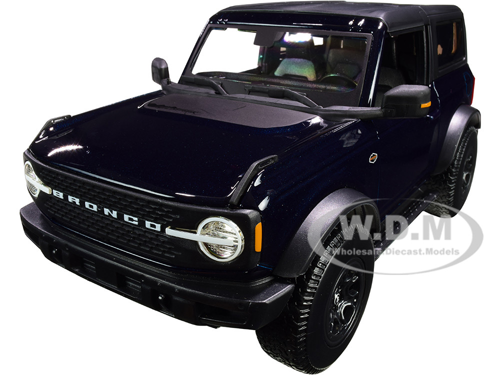 2021 Ford Bronco Wildtrak Dark Blue Metallic with Dark Gray Top "Special Edition" 1/18 Diecast Model Car by Maisto diecast model