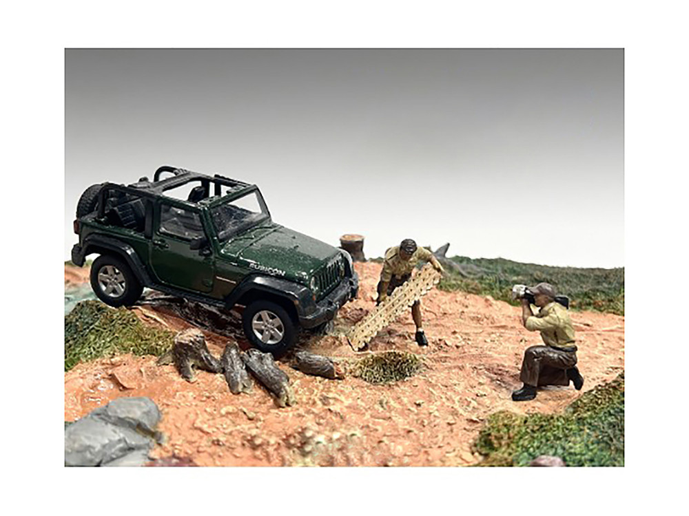 "4X4 Mechanics" 2 Piece Diecast Figure Set 4 for 1/43 Scale Models by American Diorama diecast model