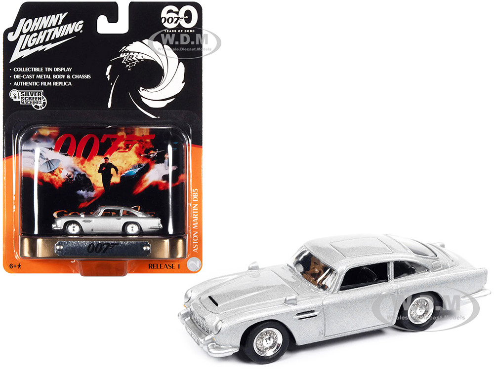 Aston Martin DB5 RHD (Right Hand Drive) Silver Metallic 007 (James Bond) "GoldenEye" (1995) Movie with Collectible Tin Display "Silver Screen Machines" Series 1/64 Diecast Model Car by Johnny Lightning diecast model