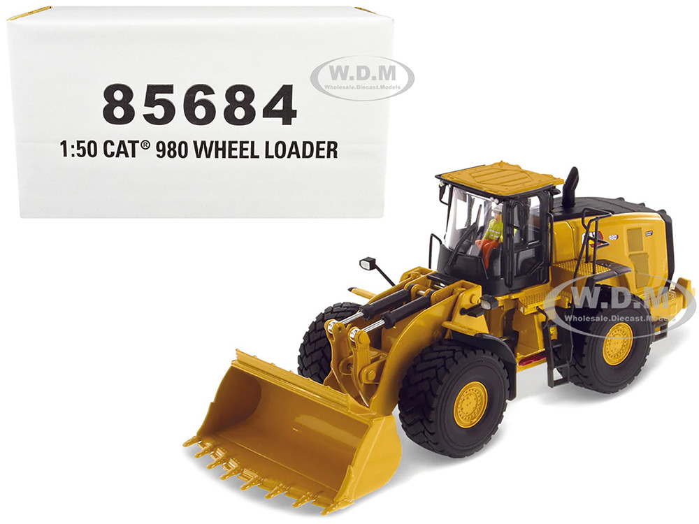 CAT Caterpillar 980 Wheel Loader Yellow with Operator "High Line Series" 1/50 Diecast Model by Diecast Masters diecast model