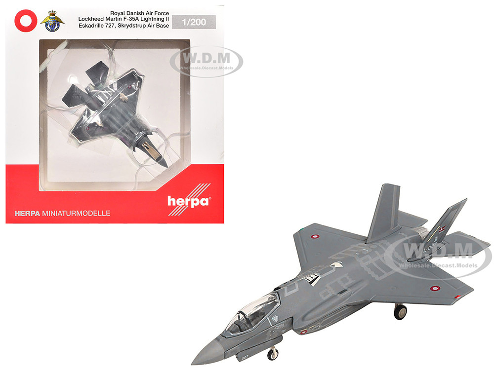 Lockheed Martin F-35A Lightning II Aircraft "Eskadrille 727, Skrydstrup Air Base" (L-007) Royal Danish Air Force 1/200 Diecast Model Airplane by Herpa diecast model